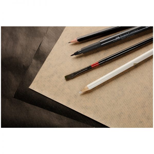 Блокнот для эскизов и зарисовок 60л. А4 на склейке Clairefontaine "Kraft", 90г/м2,верже,черный/крафт